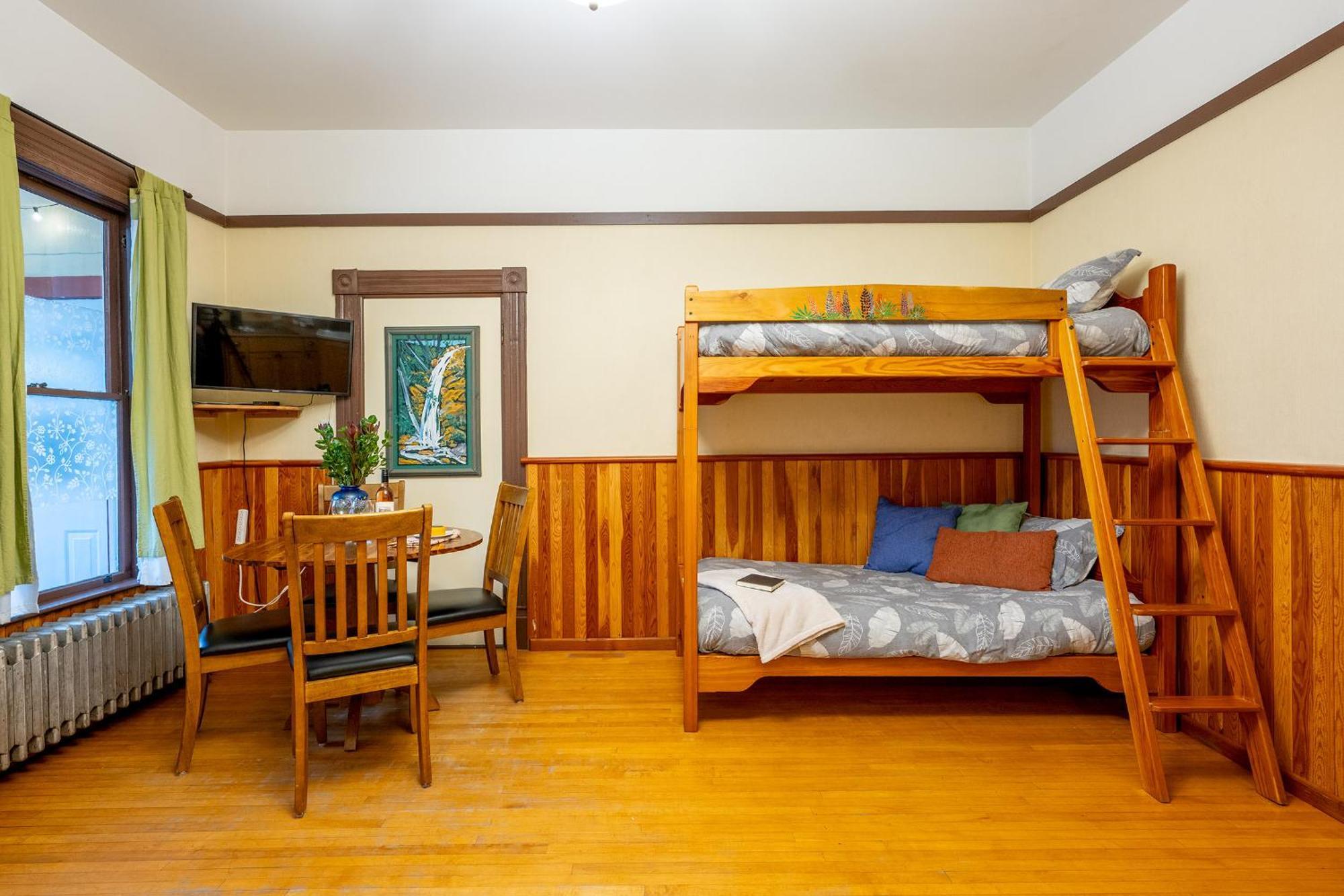 Victoria Falls House Inn Нельсон Экстерьер фото